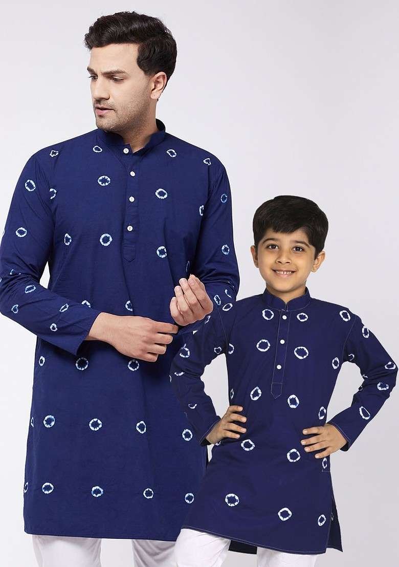 Blue Solid Cotton Kurta For Men - Indya