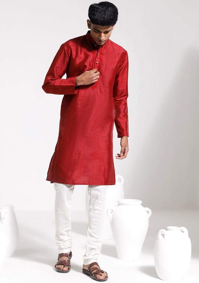 Maroon Solid Poly Blend Kurta For Men