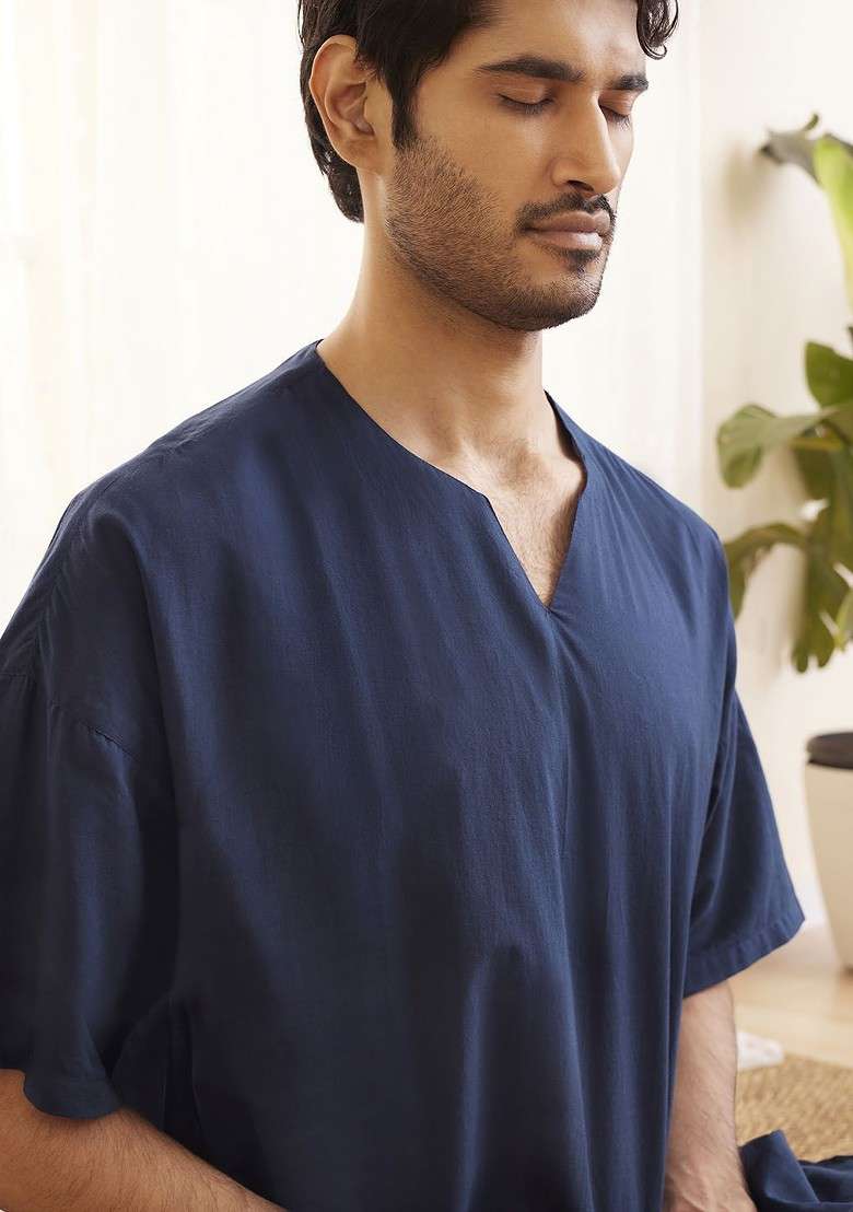Navy Blue Solid Cotton Kurta For Men - Indya