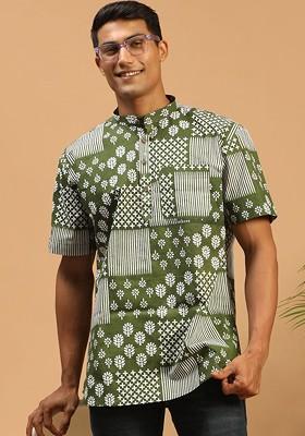 Green Ethnic Motifs Poly Blend Kurta For Men