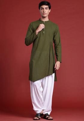 Olive Solid Cotton Kurta For Men