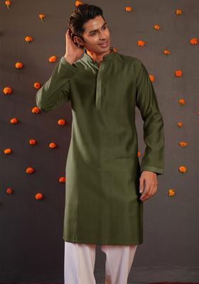 Olive Solid Cotton Kurta For Men