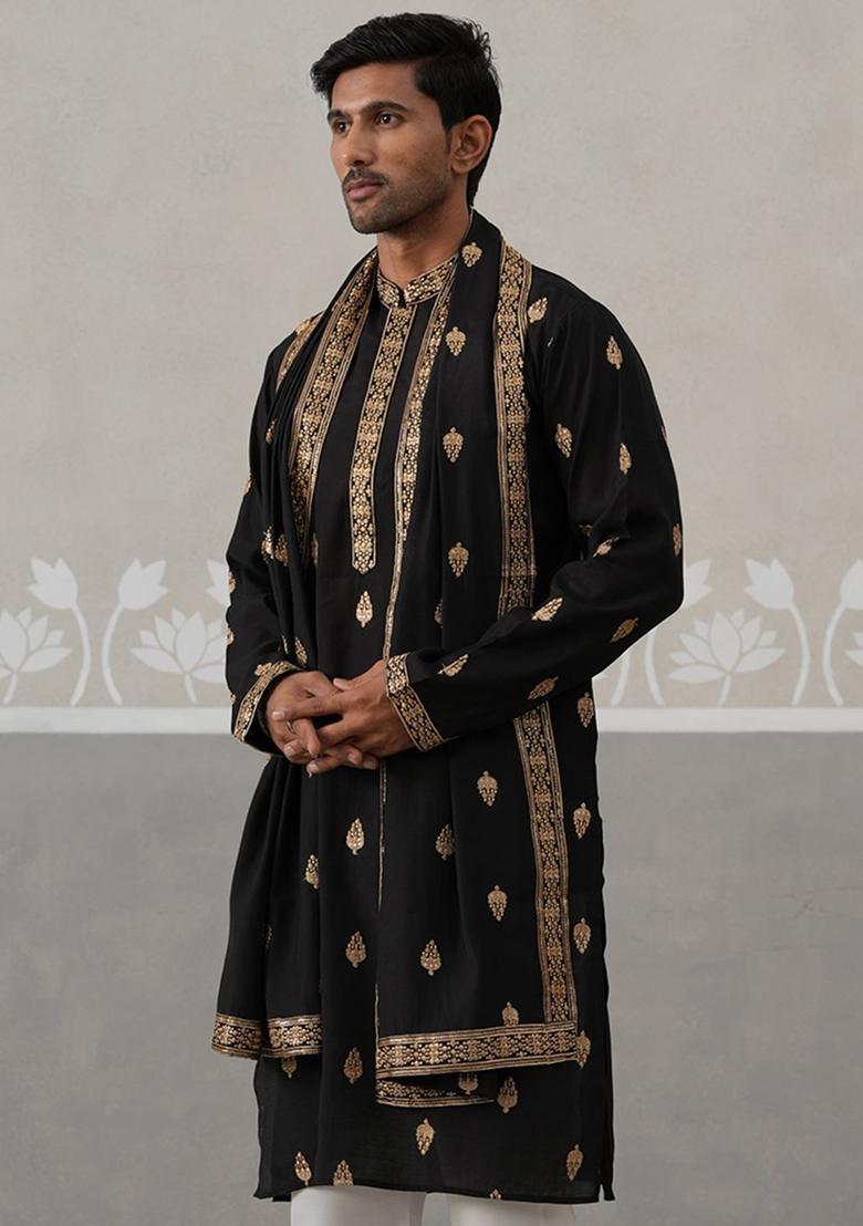 Black Embroidered Silk Kurta With Dupatta For Men - Indya