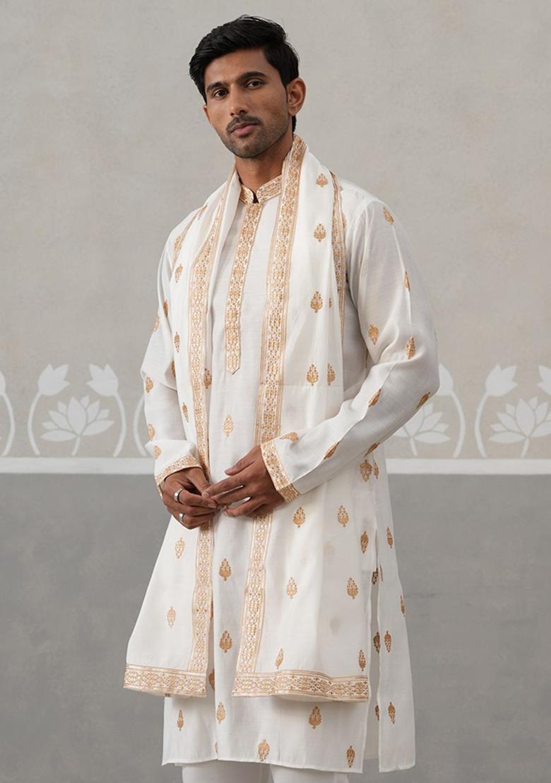 White Embroidered Silk Kurta With Dupatta For Men - Indya