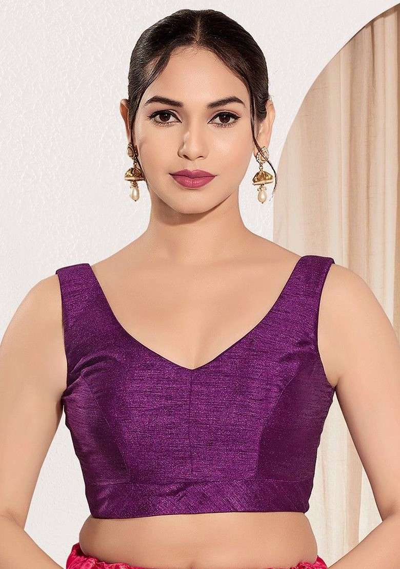 Round Neck Padded Saree Blouse - Indya