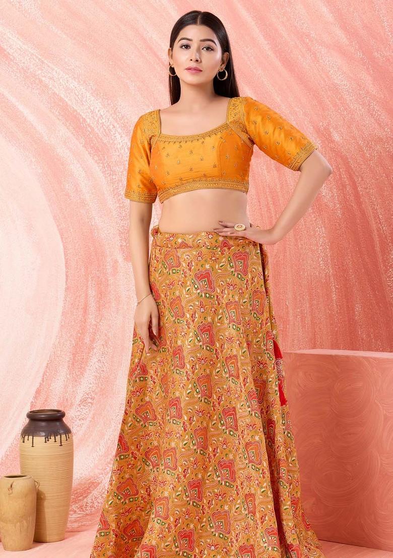 Women Square Neck Padded Saree Blouse