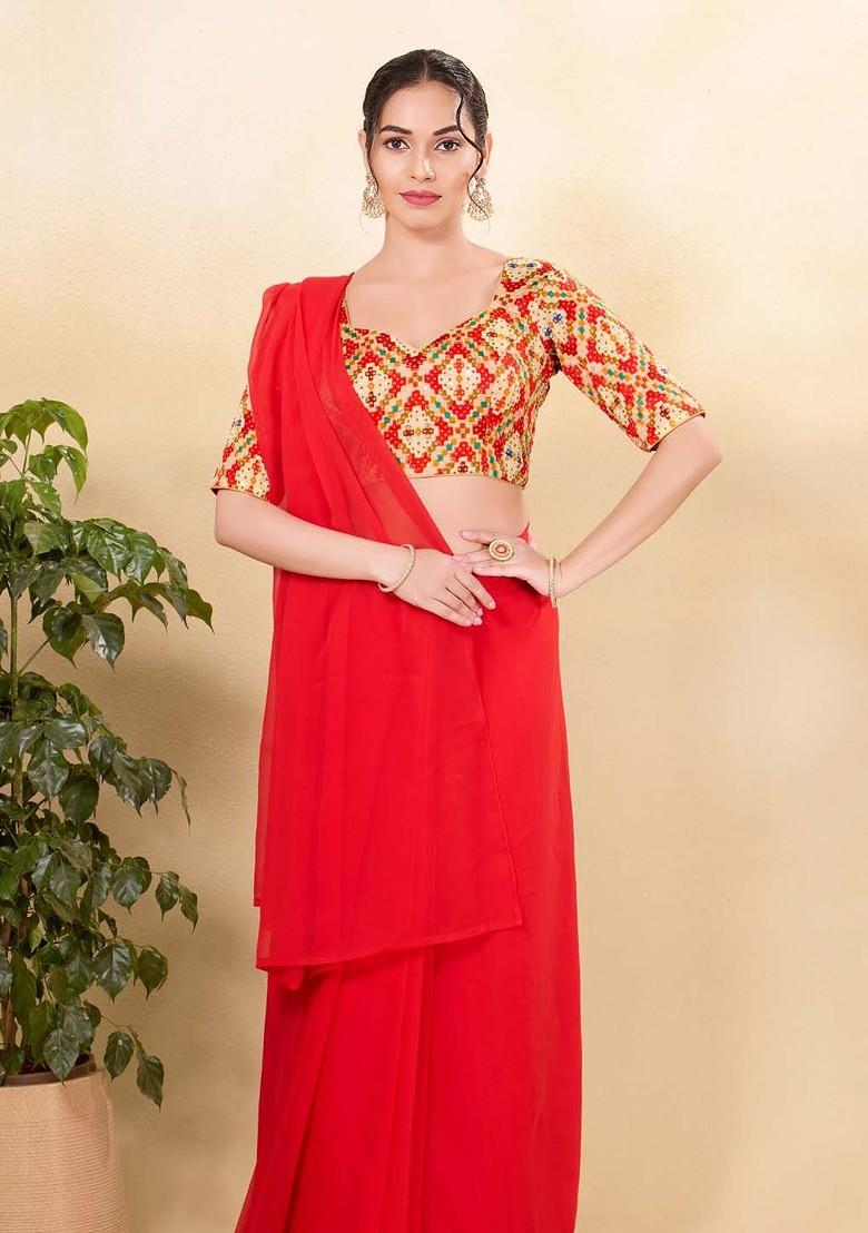 Women Sweetheart Neck Padded Saree Blouse