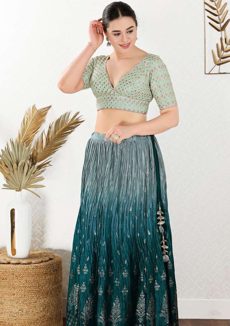 Gotta Patti Embroidered V Neck Padded Saree Blouse - Indya