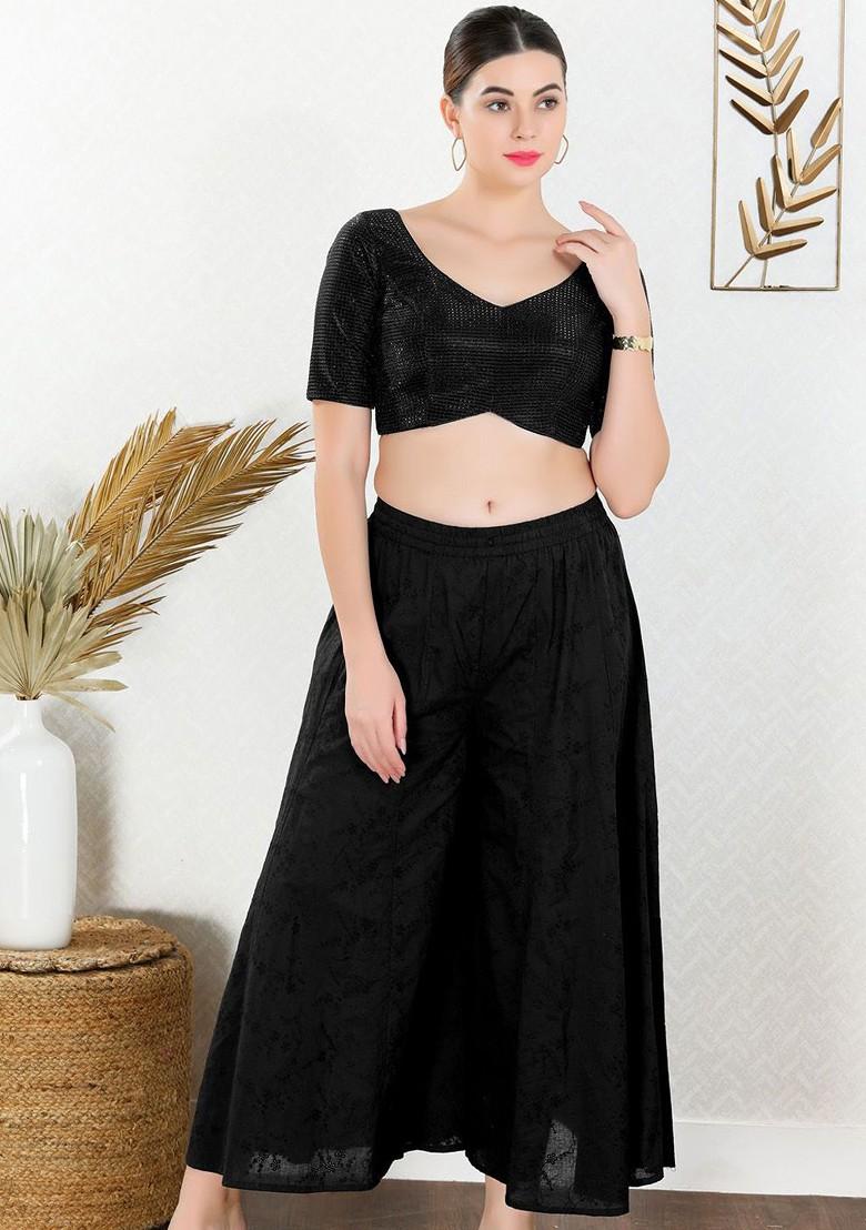 Women Round Neck Padded Saree Blouse