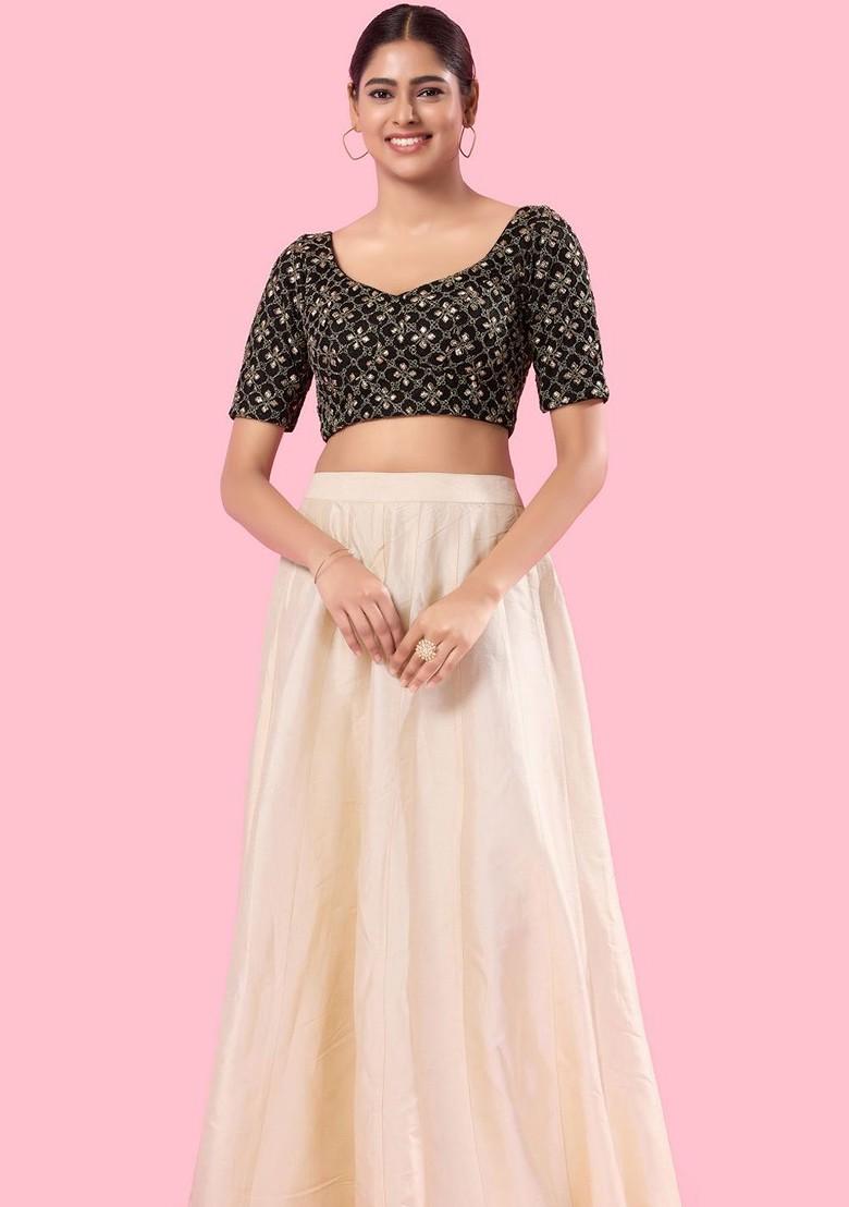 Embroidered Sweetheart Neck Padded Saree Blouse