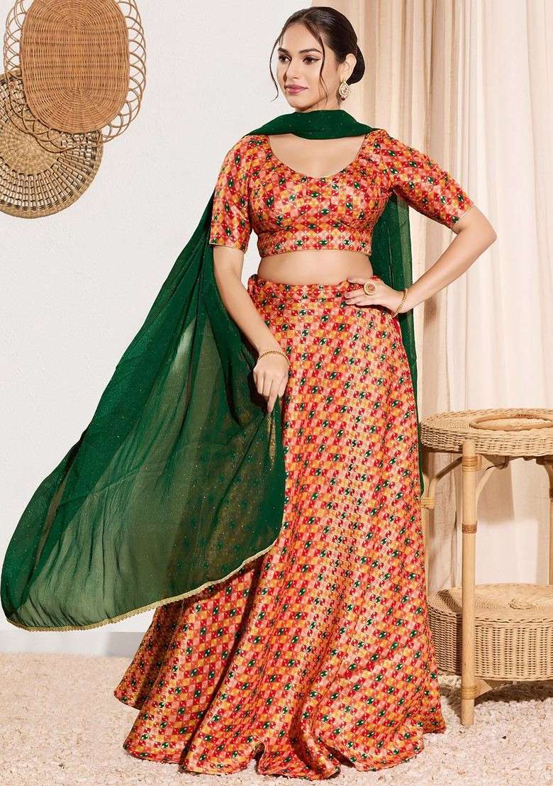 Woven Design Brocade Round Neck Padded Saree Blouse - Indya