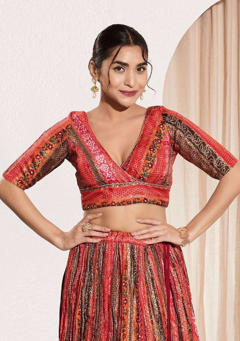 Woven Design Brocade V Neck Padded Saree Blouse - Indya