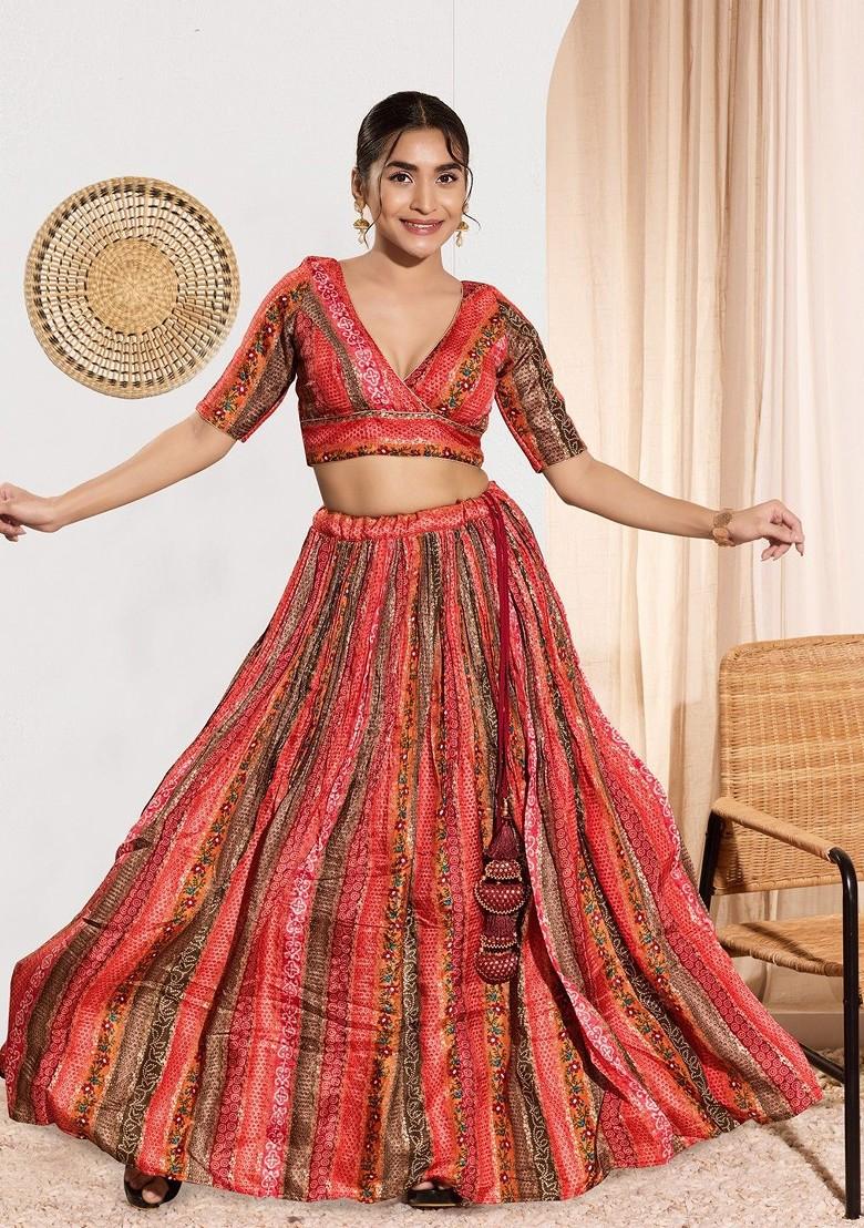 Woven Design Brocade V Neck Padded Saree Blouse