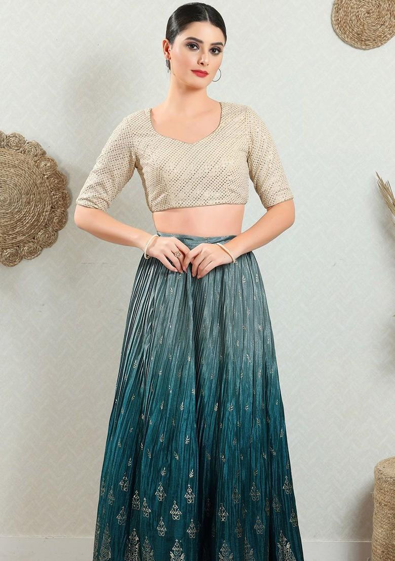 Embroidered Round Neck Padded Saree Blouse