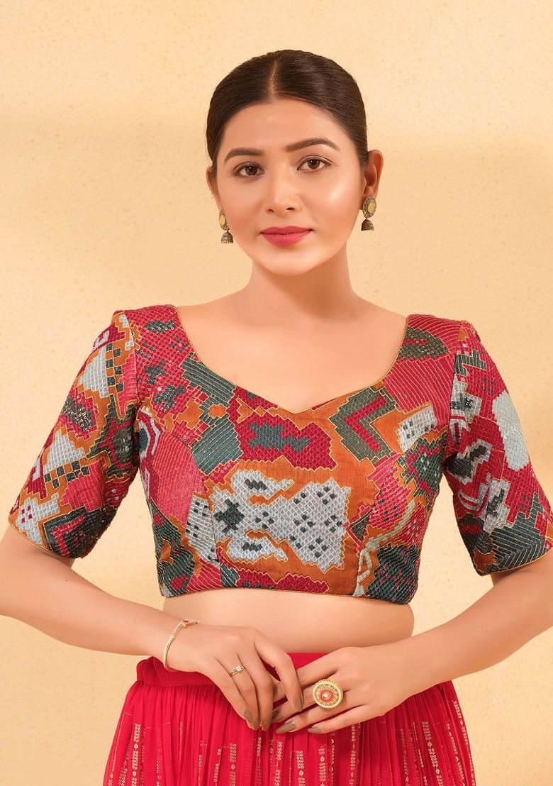 Embroidered Brocade Sweetheart Neck Padded Saree Blouse