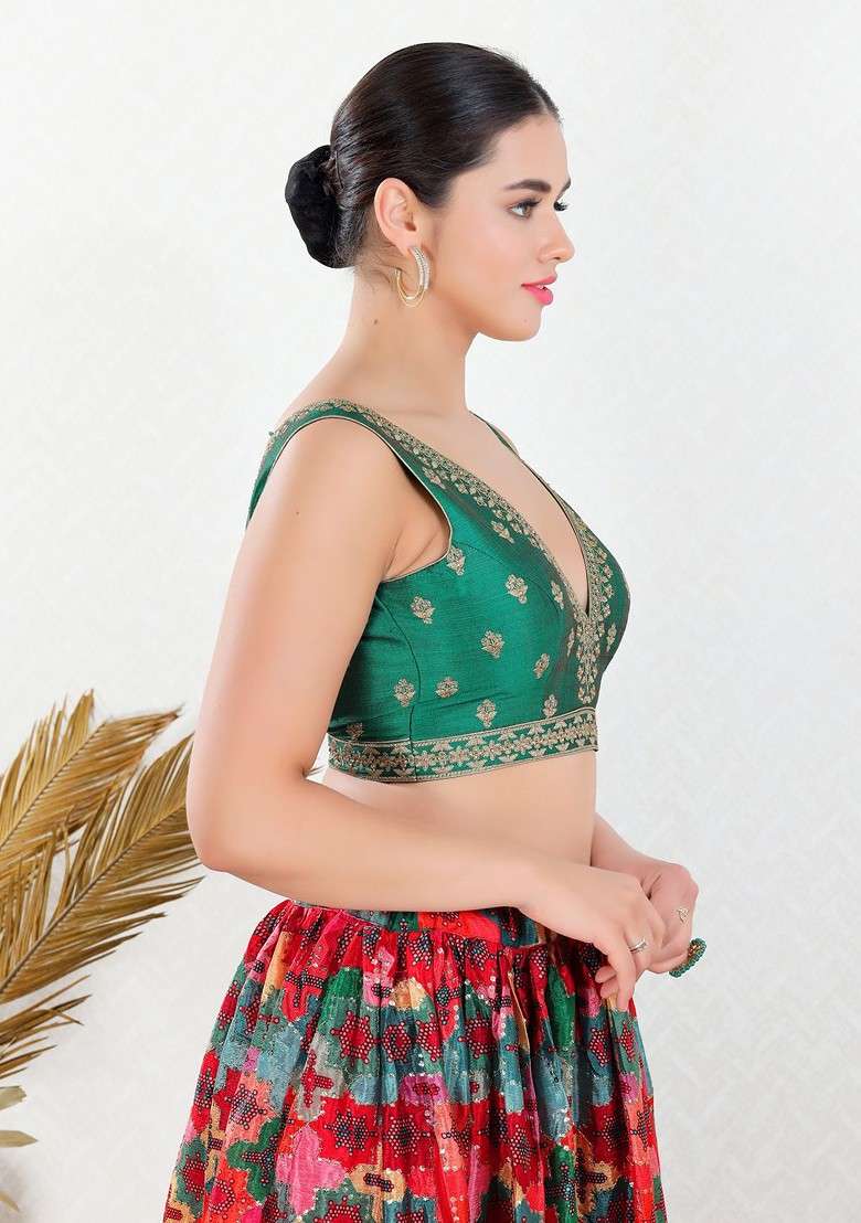 Women V Neck Padded Saree Blouse - Indya