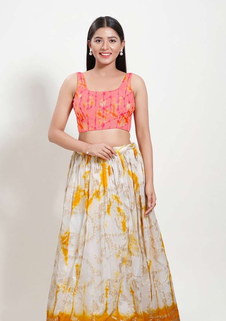 Women Round Neck Padded Saree Blouse - Indya