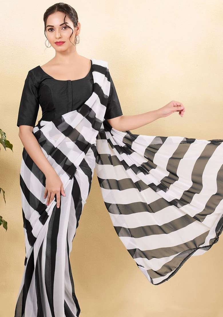 Women Round Neck Padded Saree Blouse - Indya