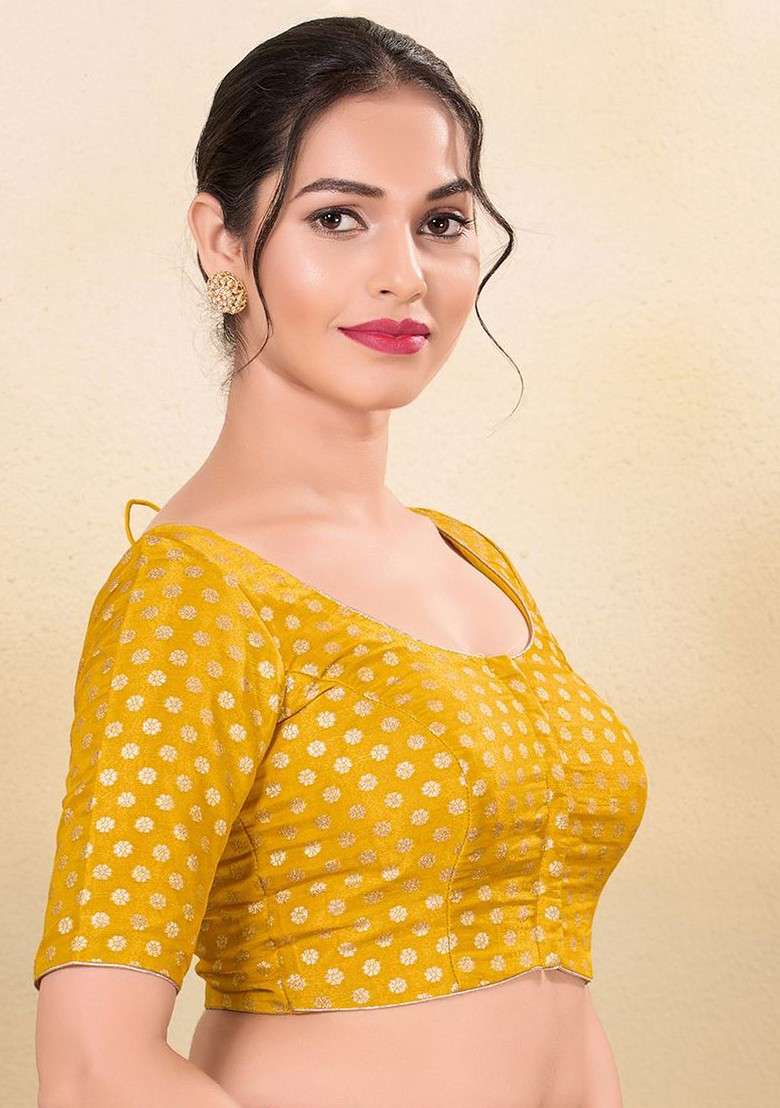 Women Round Neck Padded Saree Blouse - Indya