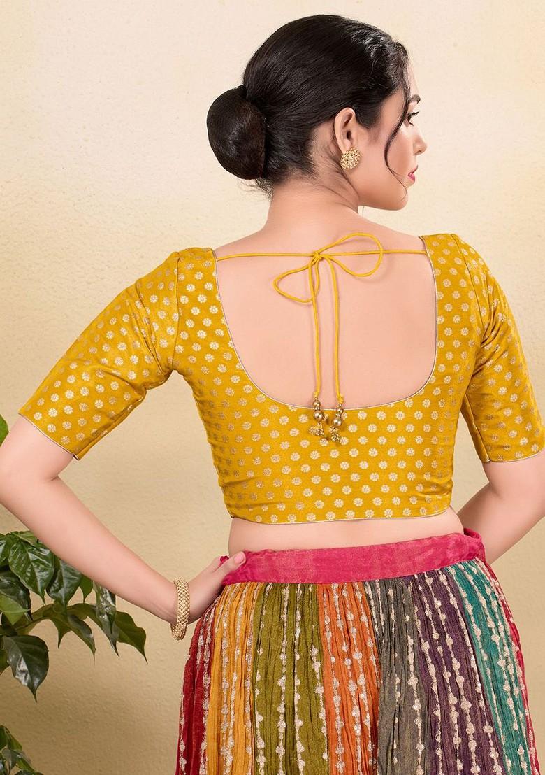 Women Round Neck Padded Saree Blouse