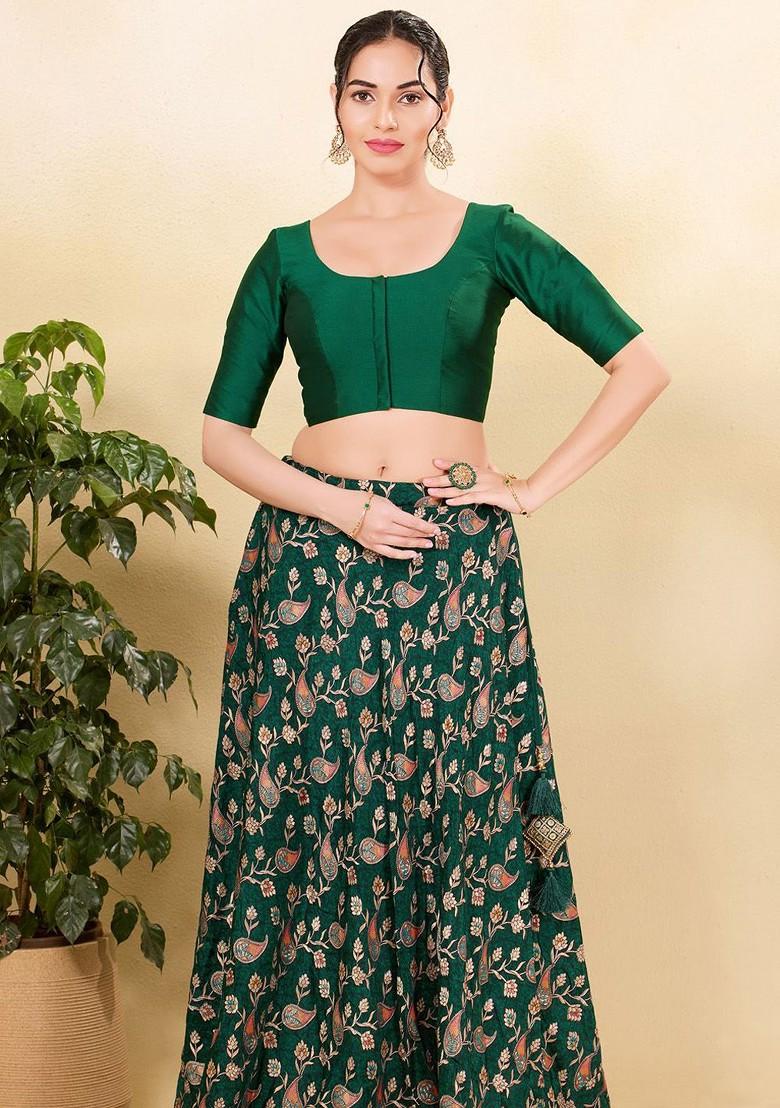 Women Round Neck Padded Saree Blouse