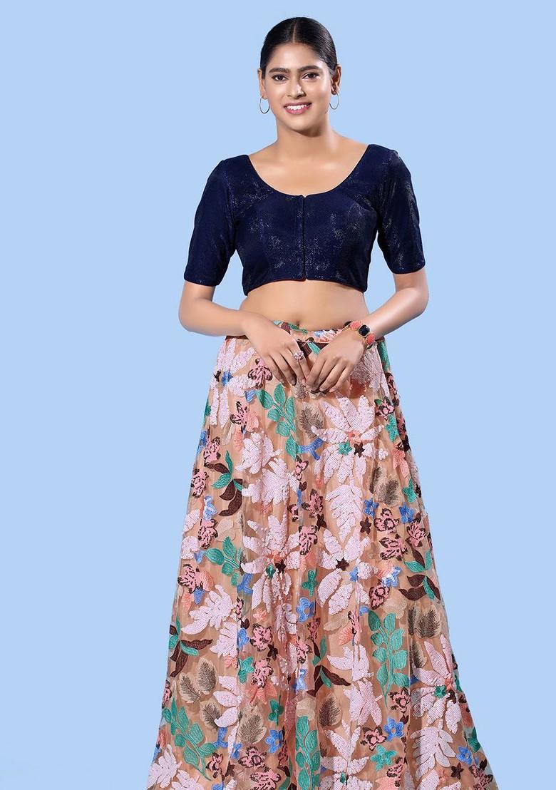 Women Round Neck Padded Saree Blouse