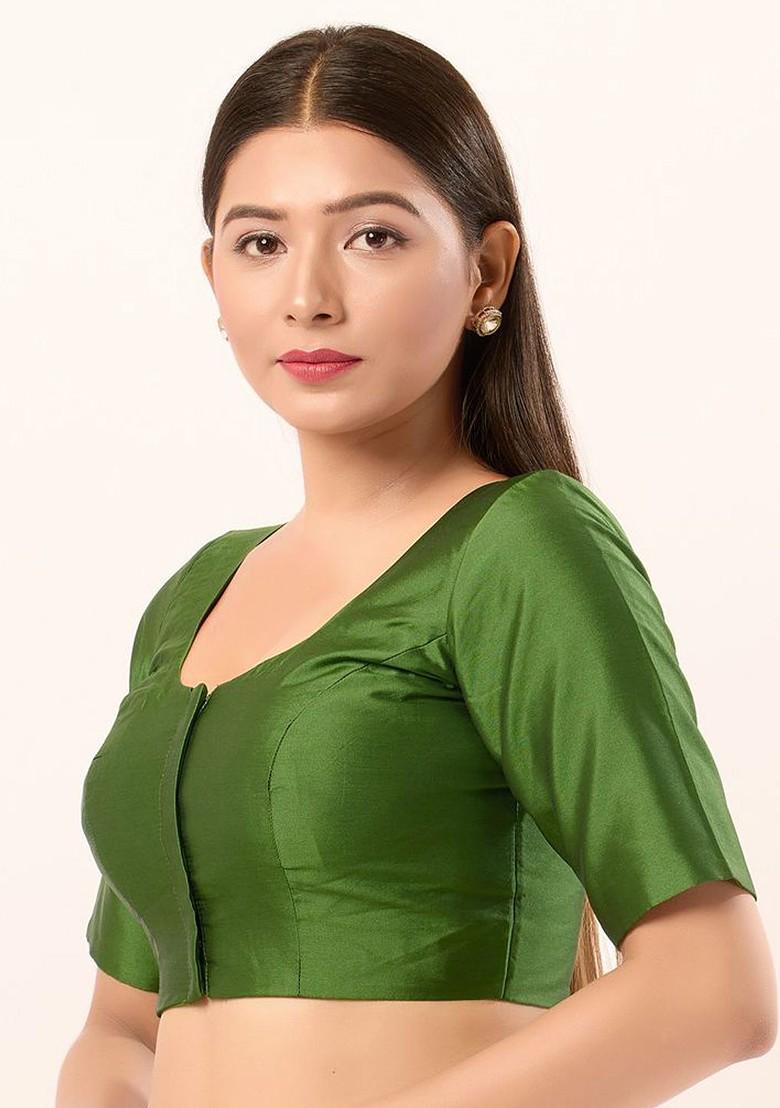 Women Round Neck Padded Saree Blouse