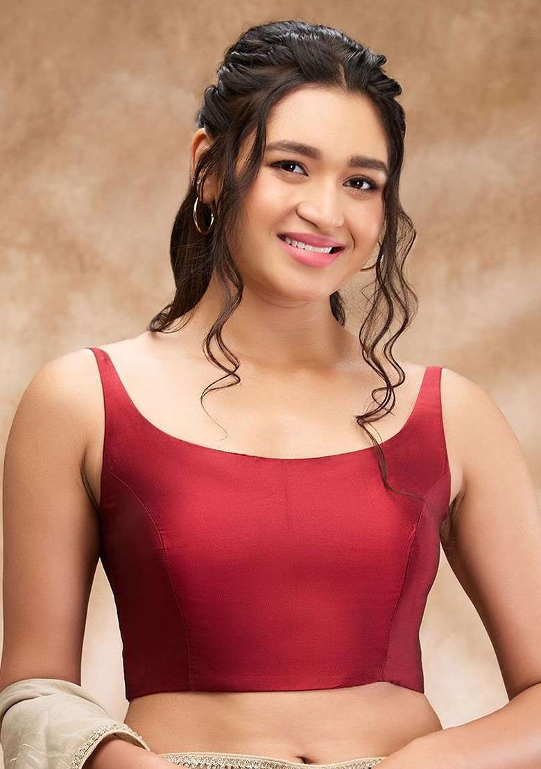 Maroon Taffeta Silk Solid Round Neck Sleeveless Blouse - Indya