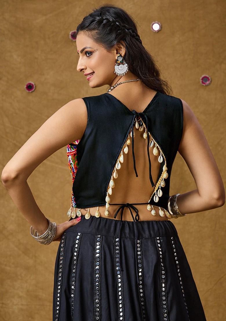 Women Embroidered Mirror Work Padded Cotton Saree Blouse