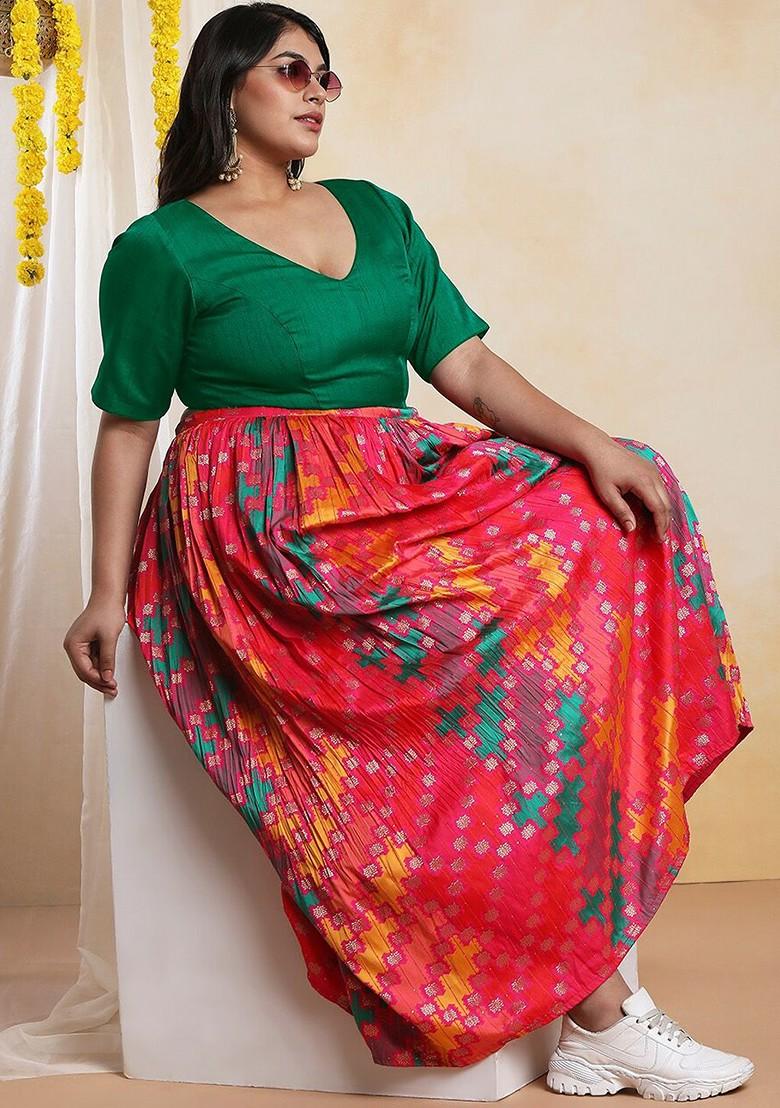 V Neck Readymade Saree Blouse With Tie Ups