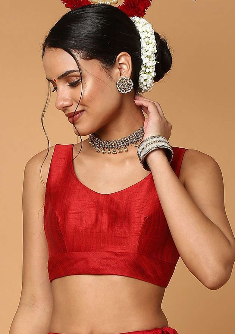 Red Silk Sleeveless Readymade Blouse With Sweetheart Neck - Indya
