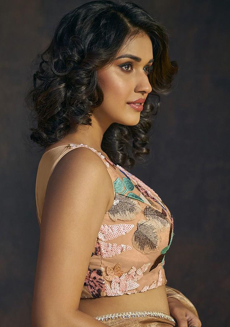 Women Sequin Embellished Round Neck Padded Saree Blouse