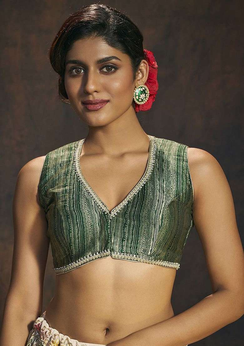 Woven Designed V Neck Banarasi Brocade Readymade Padded Saree Blouse - Indya