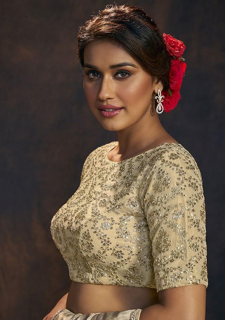 Women Embellished Boat Neck Sequin Padded Saree Blouse