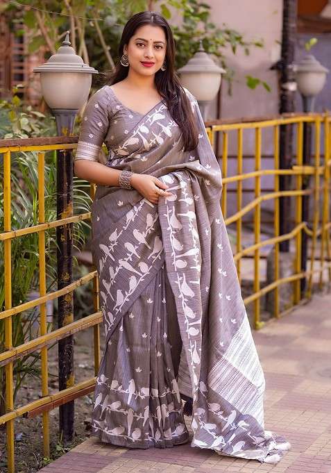 Grey Embroidered Blended Saree Set for Diwali and Festive Wear