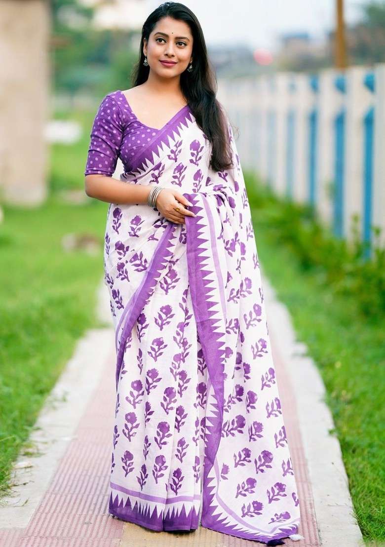 White Embroidered Blended Saree Set for Diwali and Festive Wear - Indya