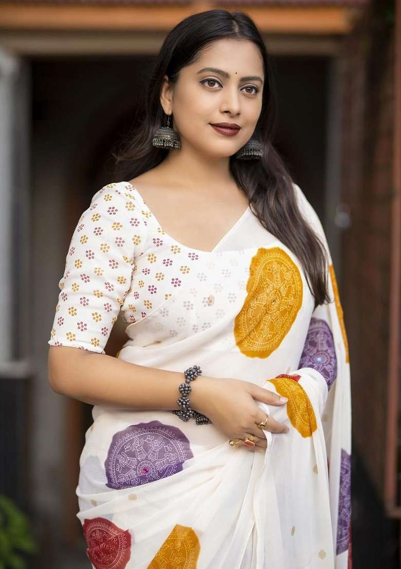 White Embroidered Blended Saree Set for Diwali and Festive Wear - Indya
