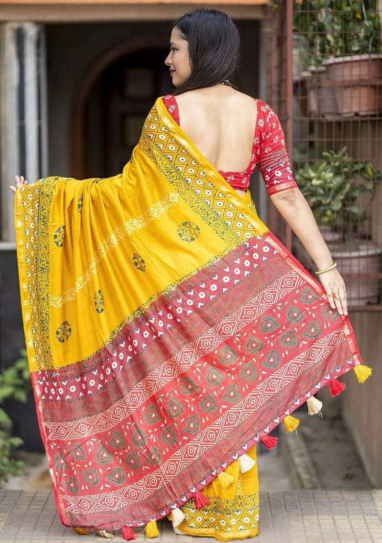 Yellow Embroidered Blended Saree Set for Diwali and Festive Wear - Indya