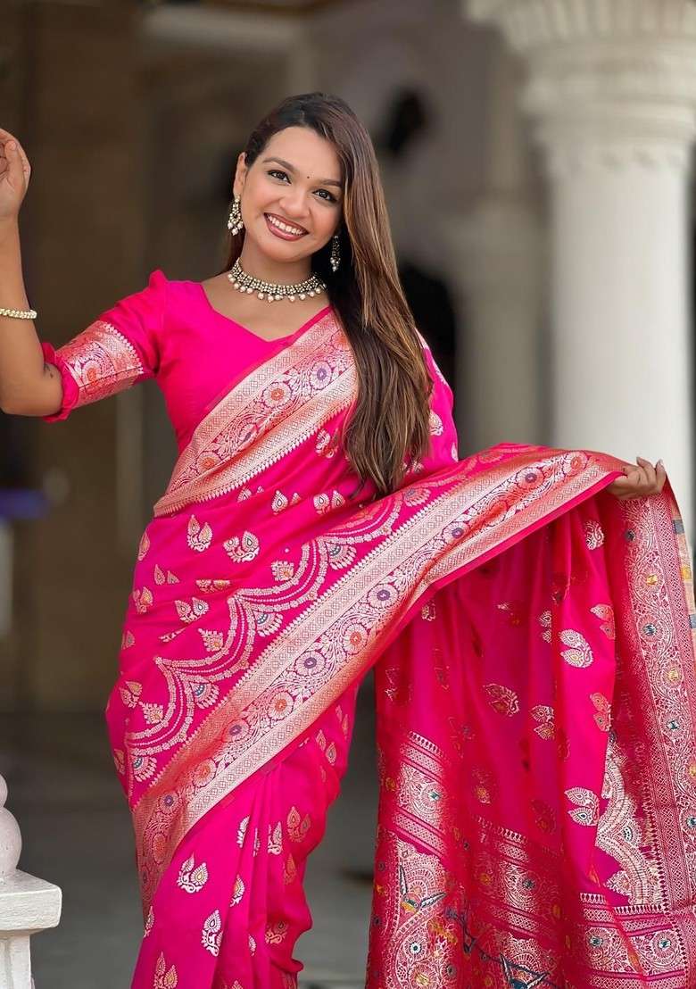 Magenta Embroidered Blended Saree Set for Diwali and Festive Wear - Indya