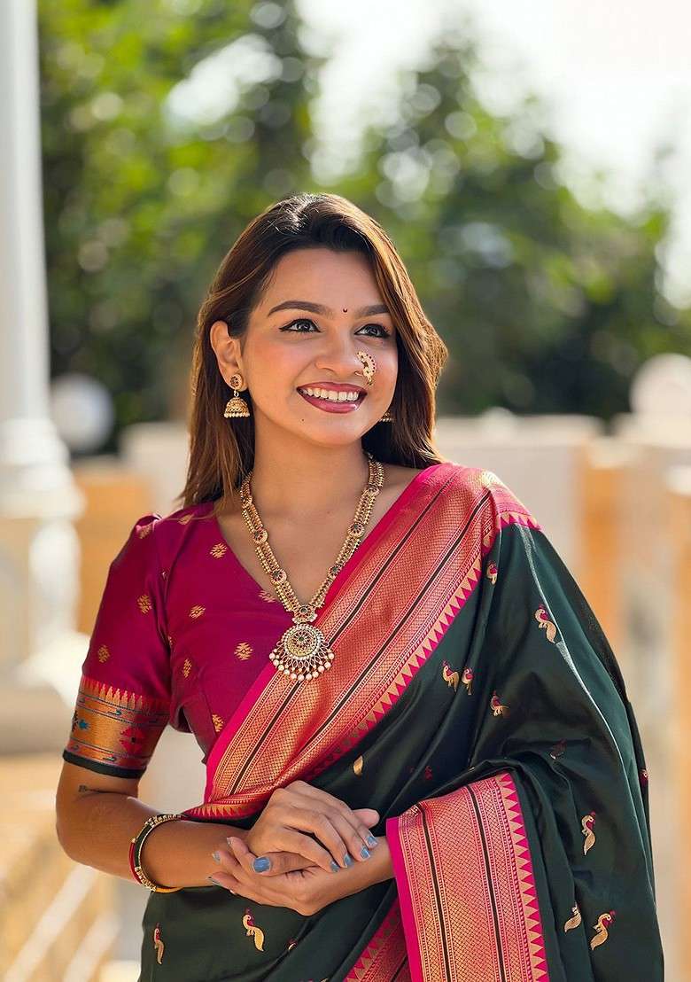 Green Blended Saree Set with Embroidered for Diwali | Wedding & Festive Wear - Indya
