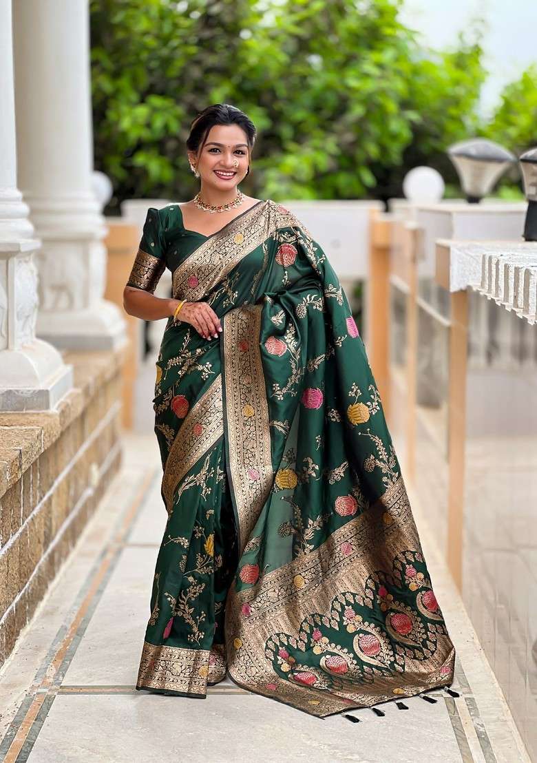 Green Blended Saree Set with Embroidered for Diwali | Wedding & Festive Wear - Indya