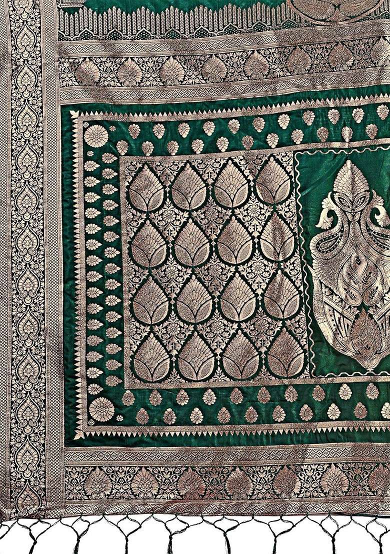 Green Embroidered Blended Saree Set for Diwali and Festive Wear - Indya