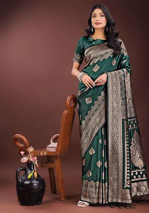 Green Embroidered Blended Saree Set for Diwali and Festive Wear