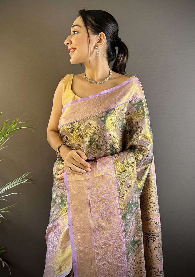 Green Blended Saree Set with Embroidered for Diwali | Wedding & Festive Wear - Indya