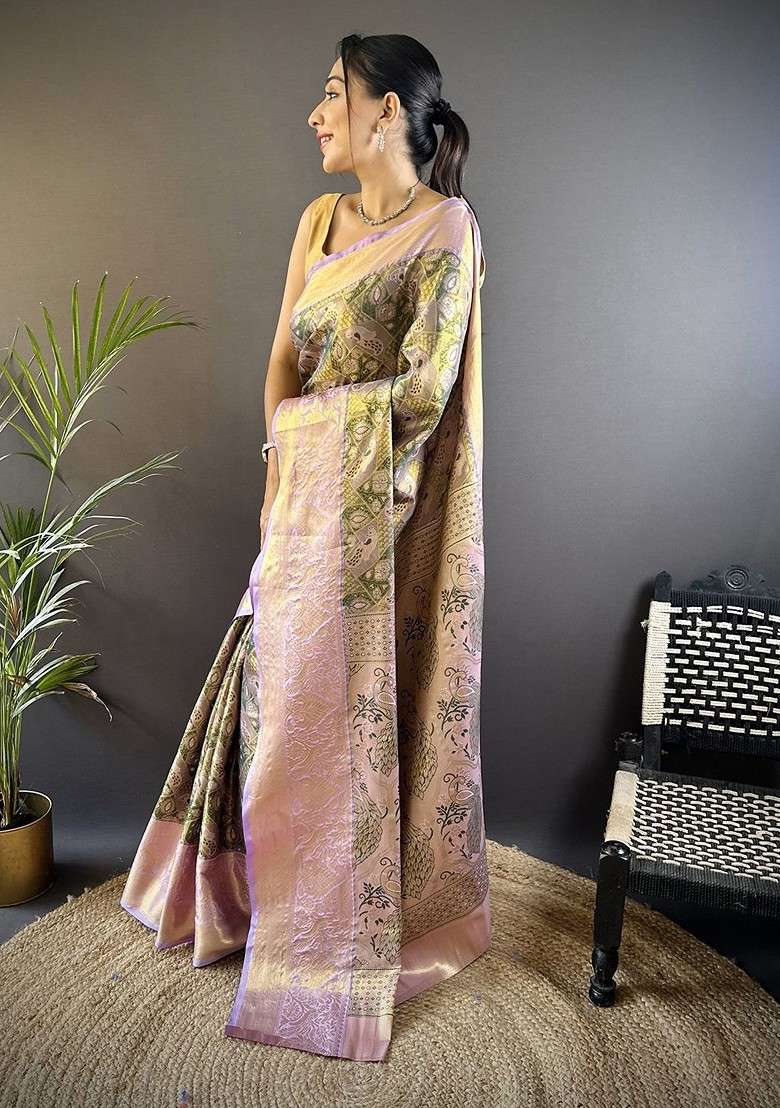 Green Blended Saree Set with Embroidered for Diwali | Wedding & Festive Wear - Indya