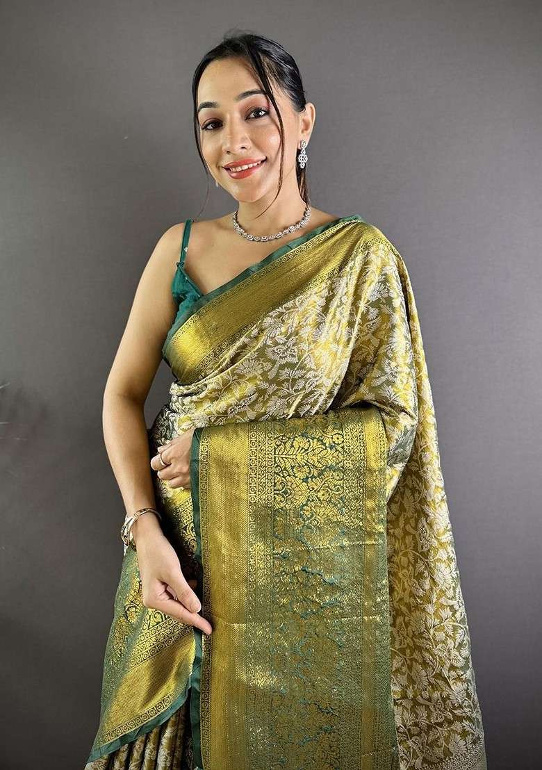 Green Embroidered Blended Saree Set for Diwali and Festive Wear - Indya