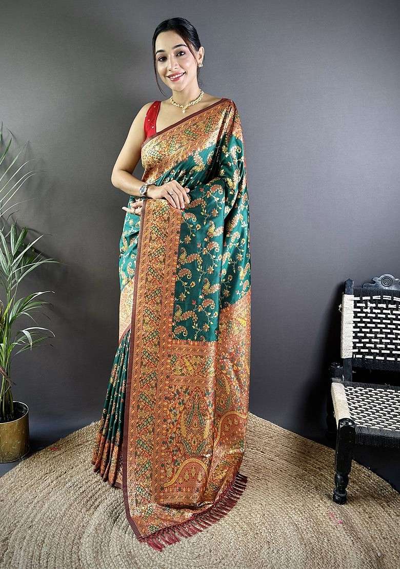 Green Blended Saree Set with Embroidered for Diwali | Wedding & Festive Wear - Indya