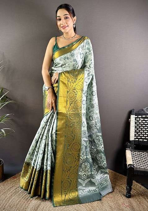 Green Blended Saree Set with Embroidered for Diwali | Wedding & Festive Wear
