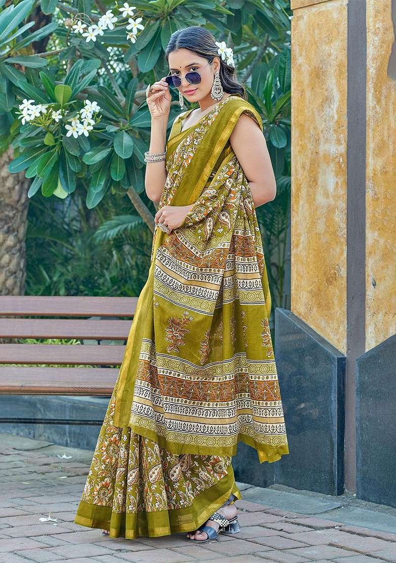 Green Embroidered Blended Saree Set for Diwali and Festive Wear - Indya