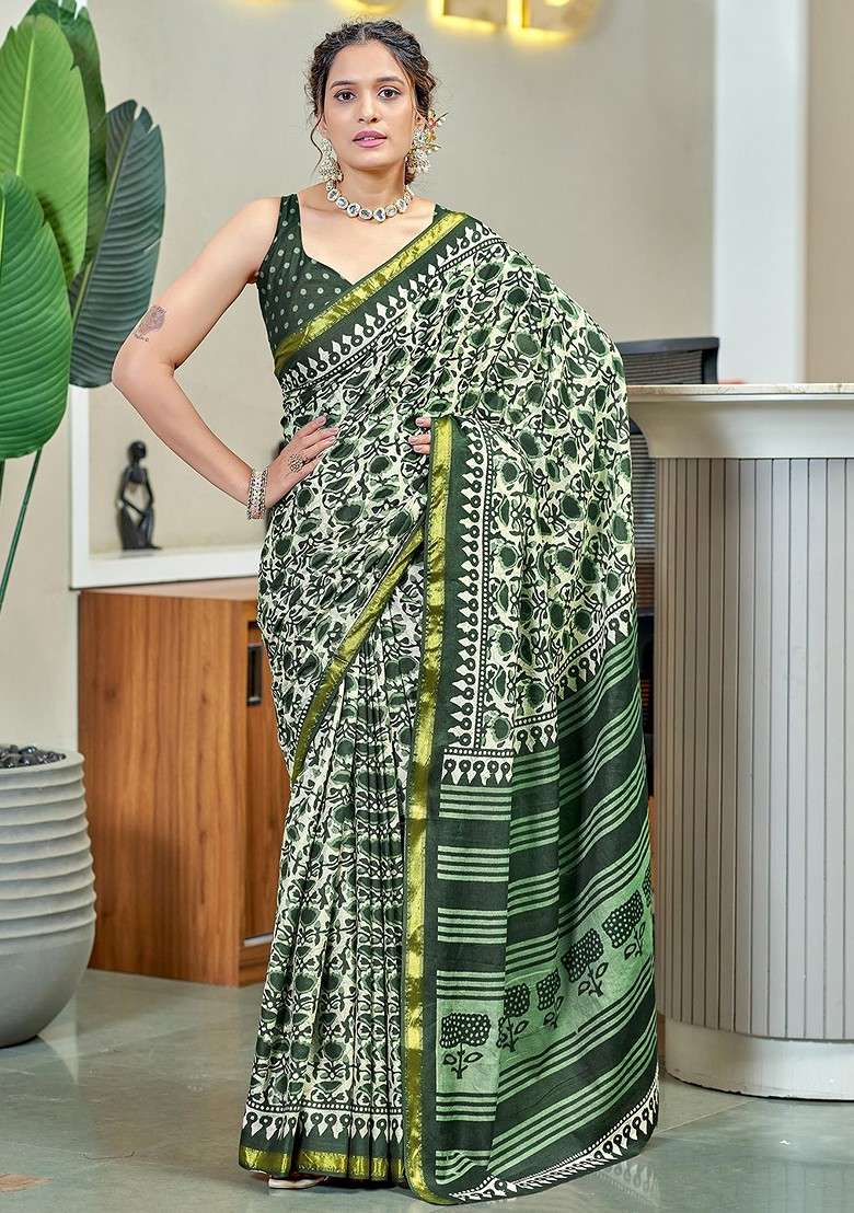 Green Blended Saree Set with Embroidered for Diwali | Wedding & Festive Wear - Indya